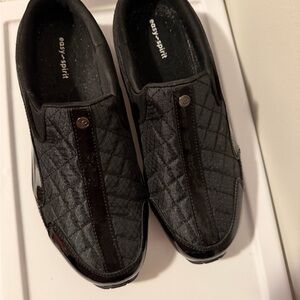 Easy Spirit Women’s Quilted Slip-On Loafers — Black